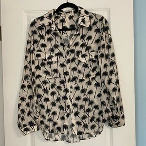 L’AGENCE Black Palm Tree Print Button Down Top